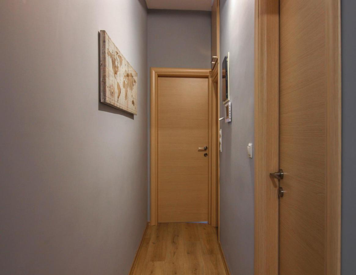 Luxury Suite 10' From The Center เอเธนส์ ภายนอก รูปภาพ