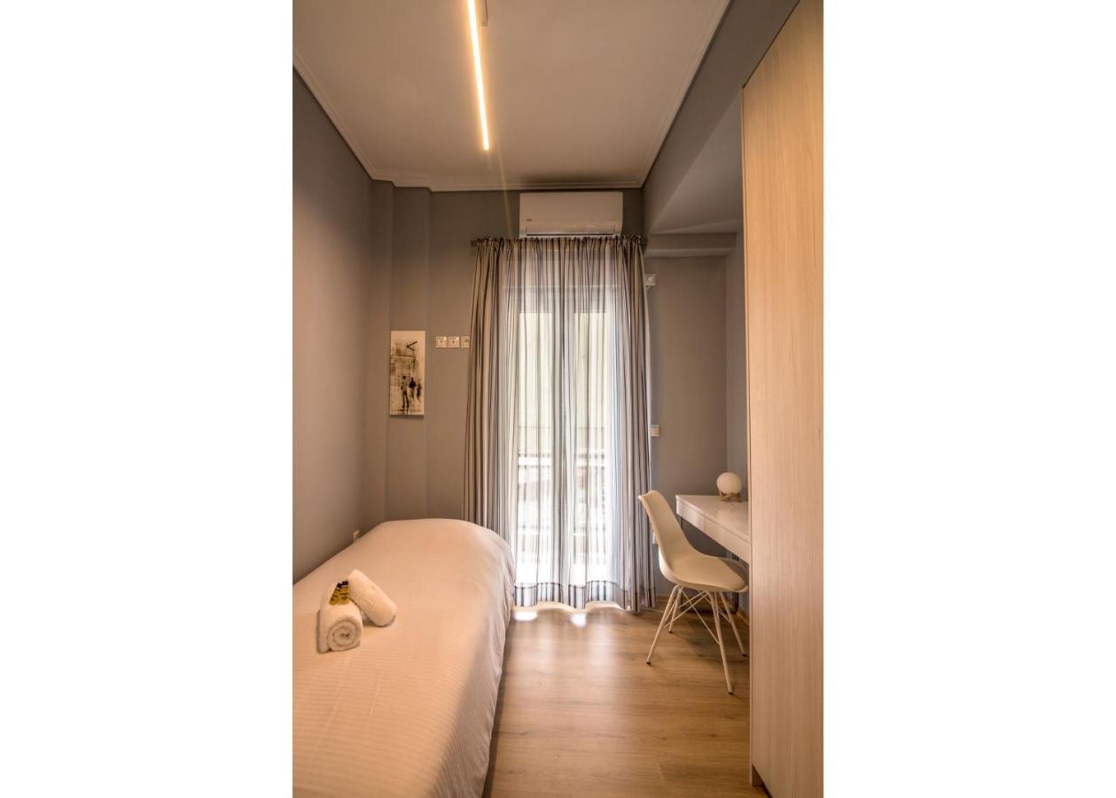 Luxury Suite 10' From The Center เอเธนส์ ภายนอก รูปภาพ